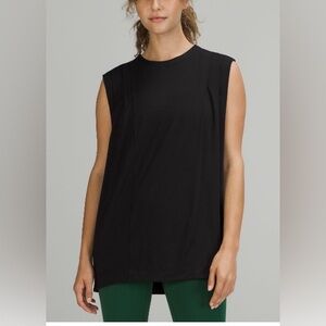 Lululemon pleated relaxed fit tank size 2